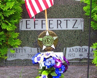 Andrew Effertz and Betty Jane Broome Gravestone - source: Malcolm Paine
