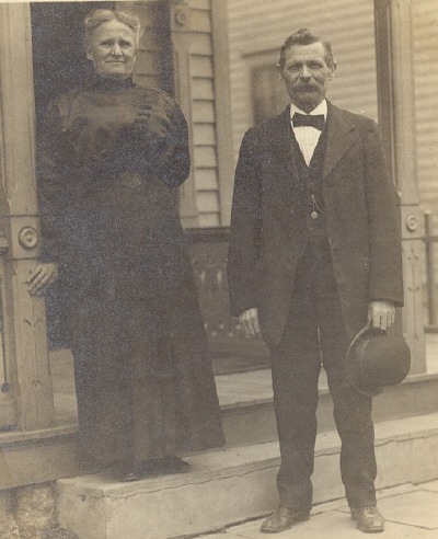Johan Christian Effertz and Christine Ochs - source: Franklin Overby