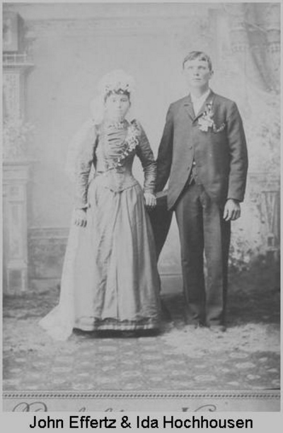 John William Effertz and Ida Mary Hochhousen Wedding Photo - source: Franklin Overby